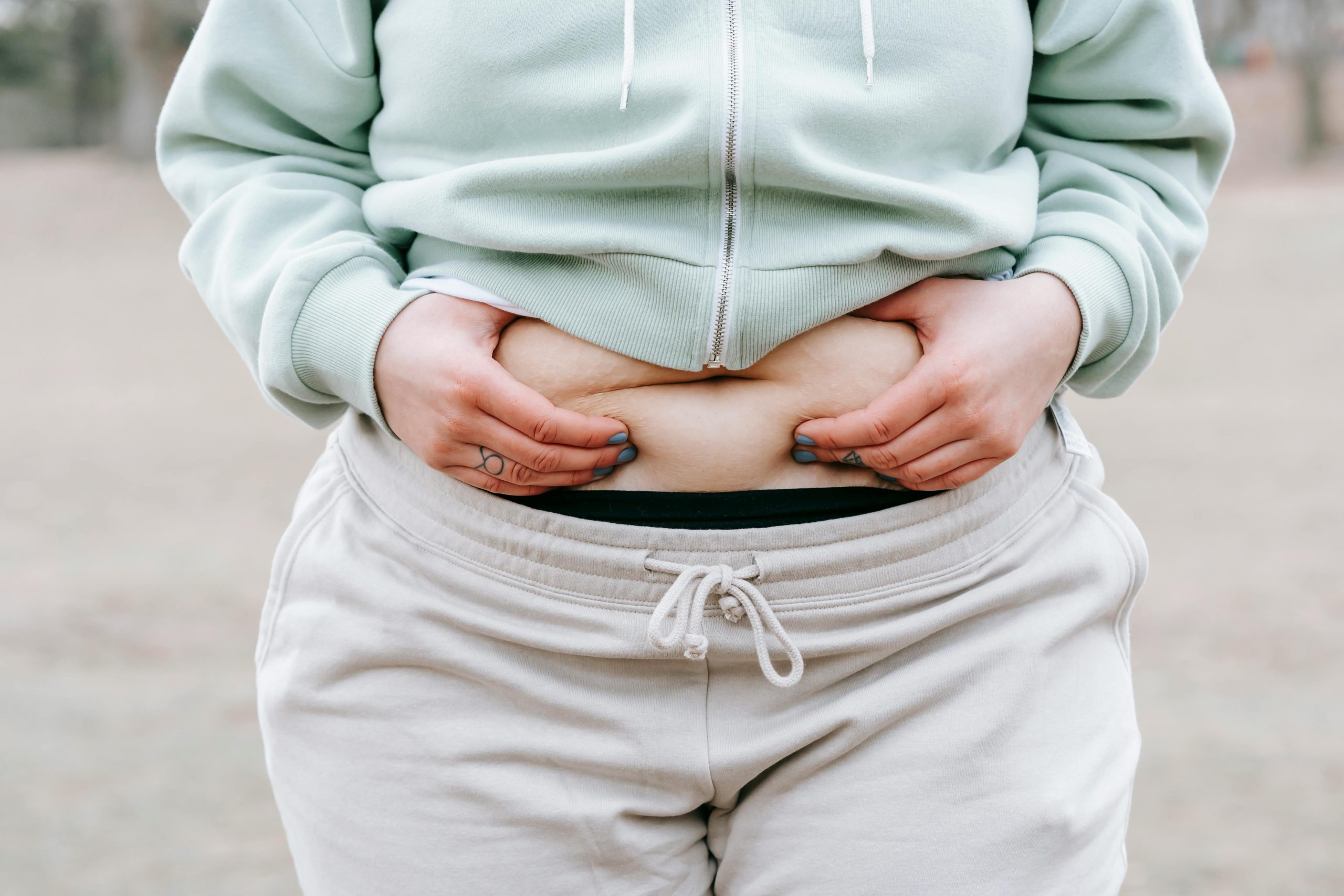 warning signs after tummy tuck